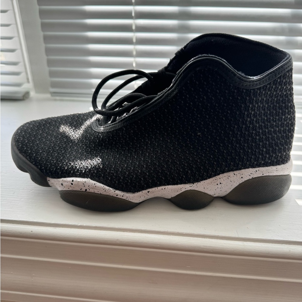 Jordan Horizon ‘Black White’ men’s size 9